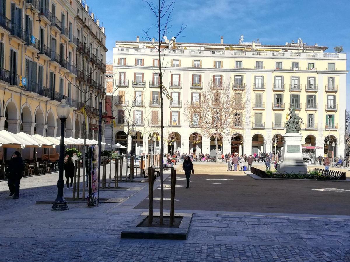 Apartmán Fantastico Apartamento A 100 M Del Centro Girona Exteriér fotografie